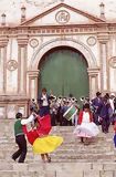Danza frente a la Iglesia de la Asuncin, Puno
