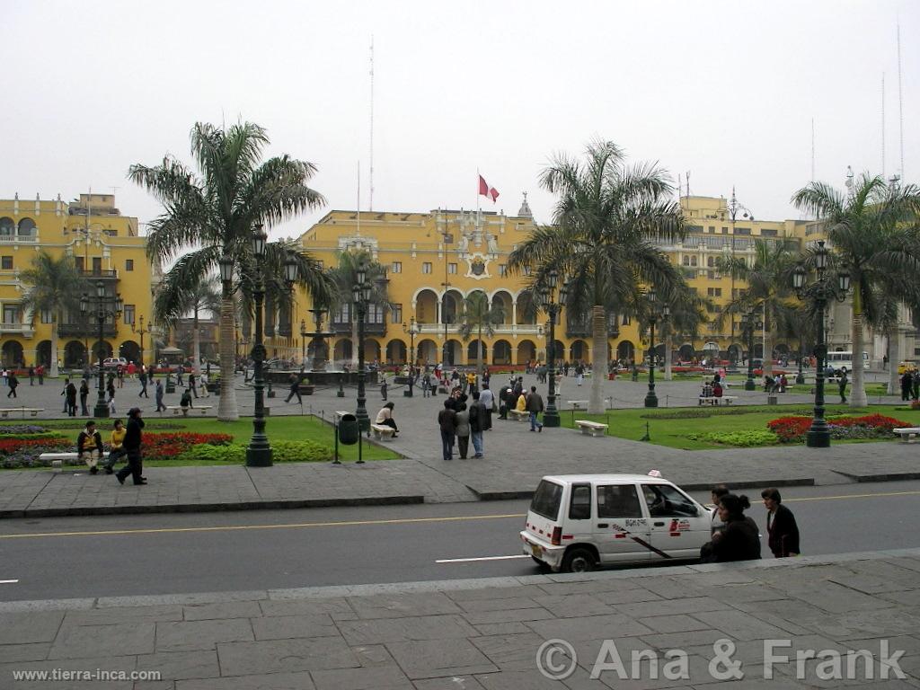 Plaza de Armas, Lima