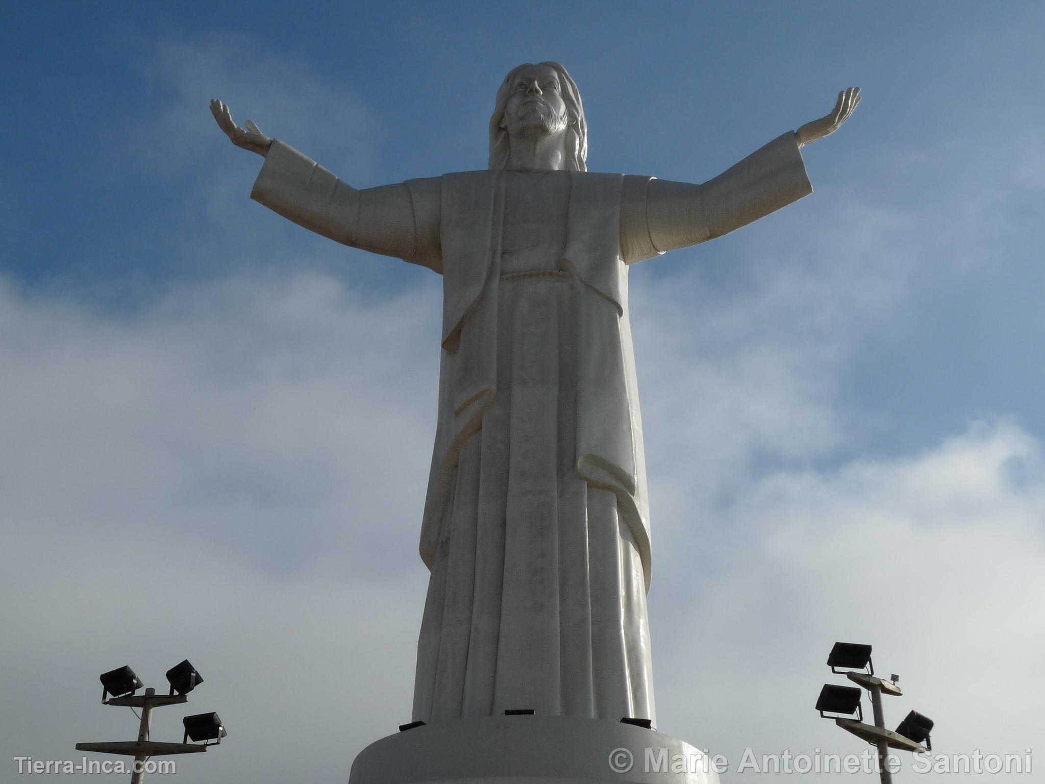 El Cristo del Pacifico, Lima