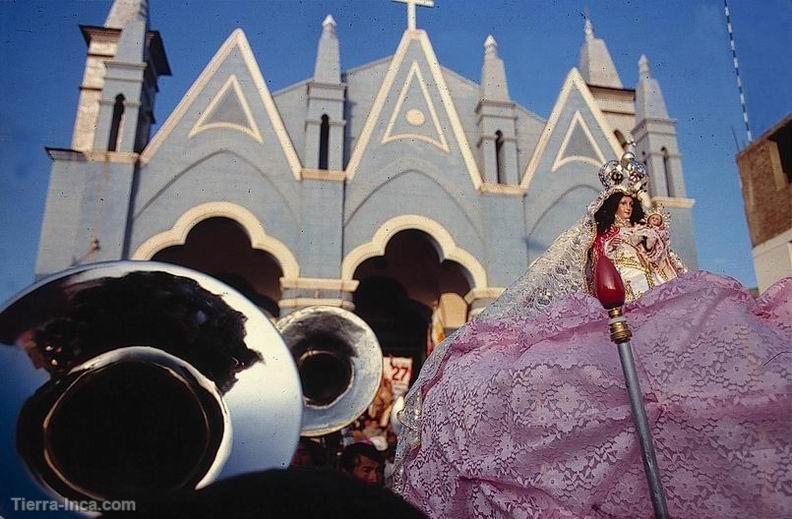 Virgen de la Candelaria, Puno