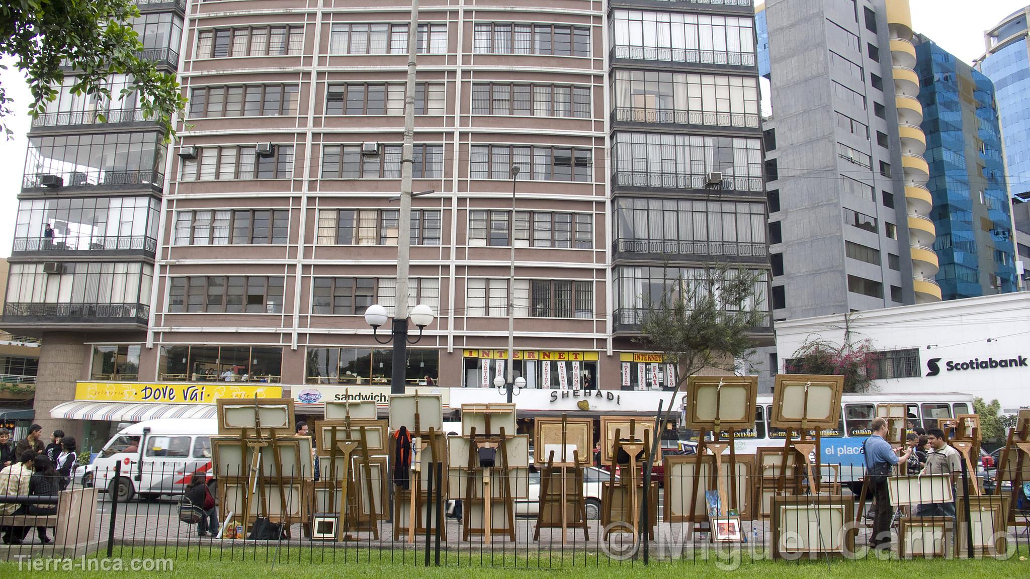 Parque Kennedy, Lima