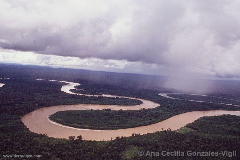 Vista area del ro Amazonas