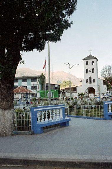 Plaza de armas de Chiquián