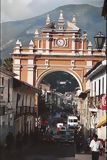 Arco en Huamanga, Ayacucho