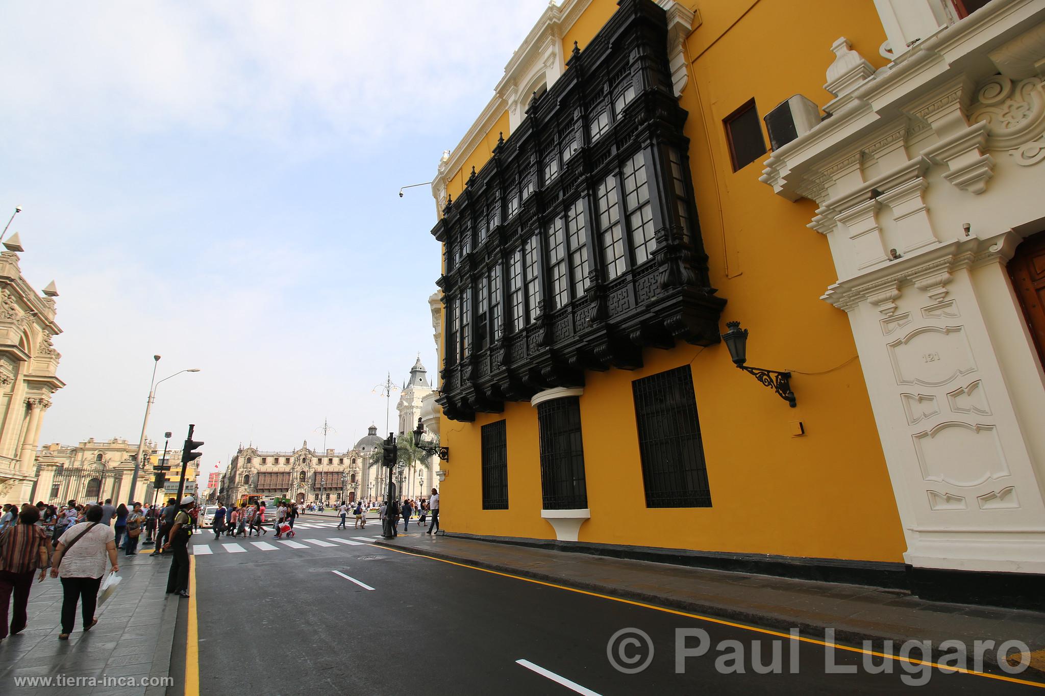 Balcones coloniales, Lima