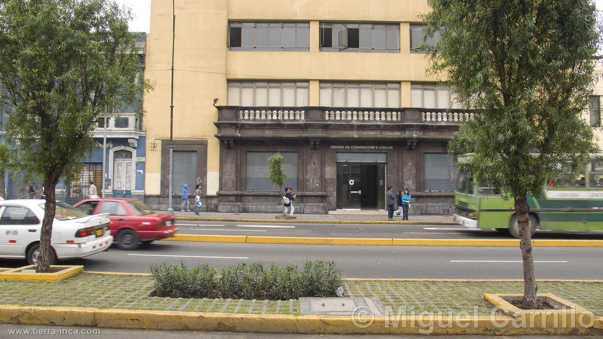 Avenida Tacna, Lima
