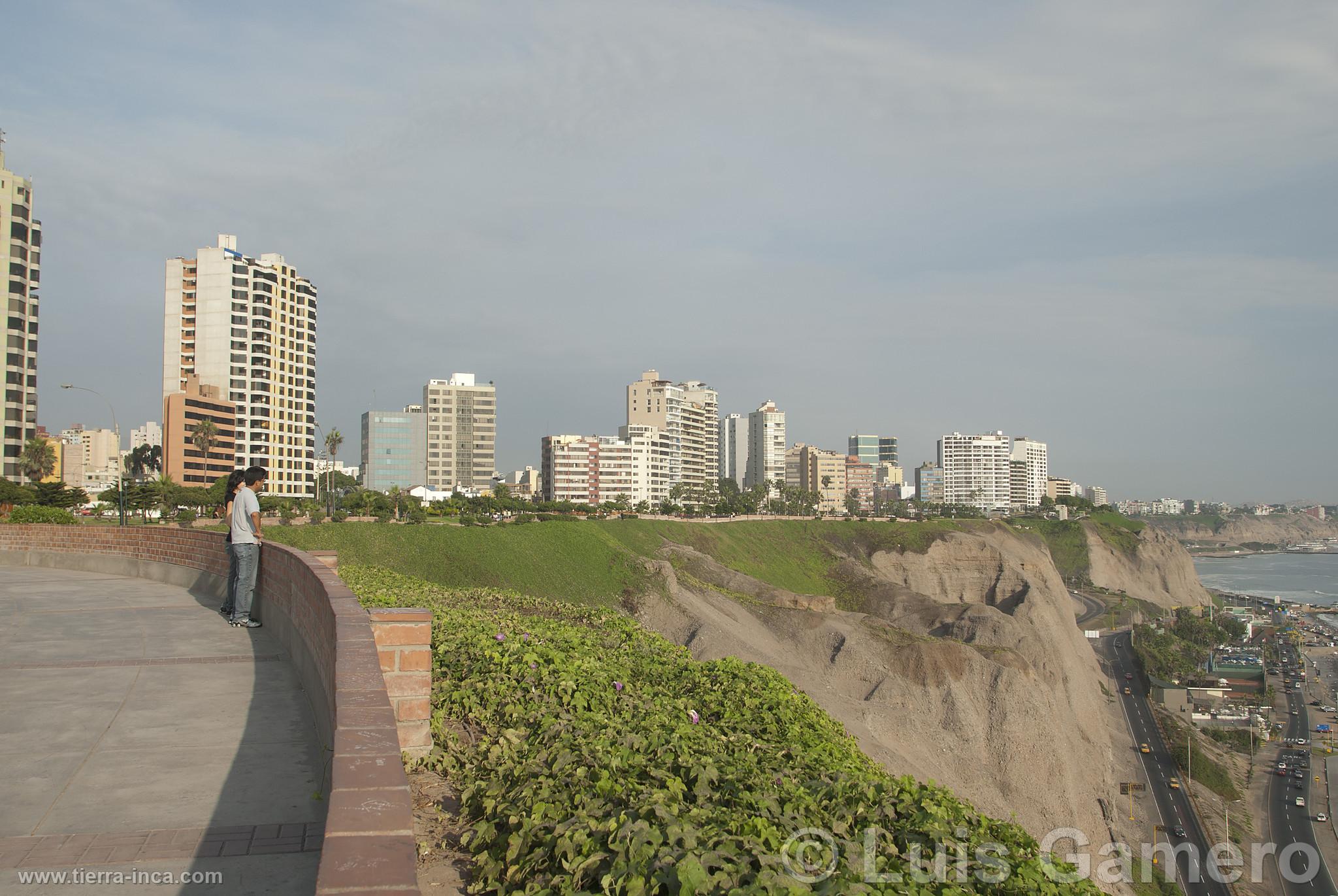 Malecón de Miraflores, Lima