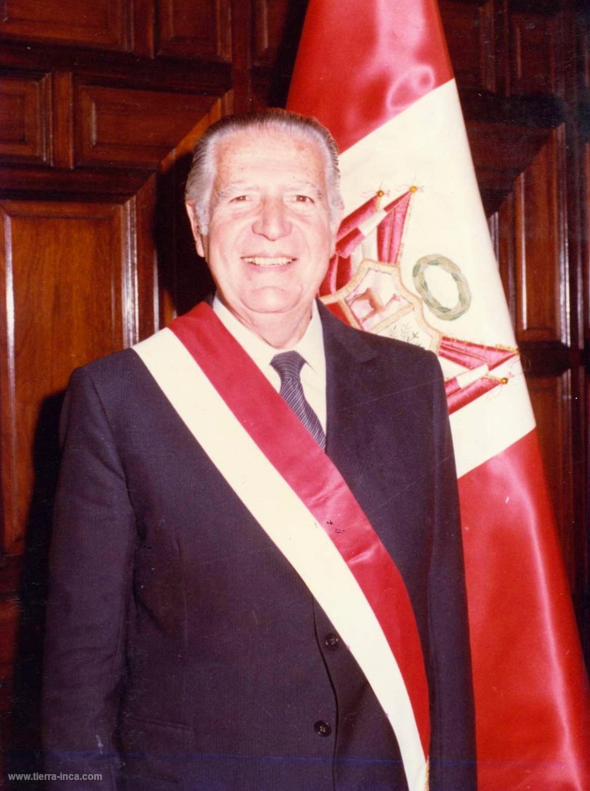 Fernando Belaunde Terry, en su segundo gobierno