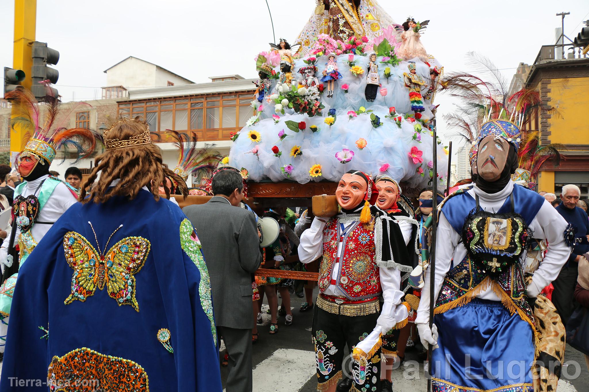 Procesión de la Vírgen del Carmen, Lima