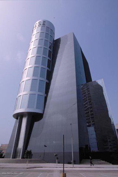 Torre Wiese, Lima