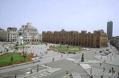 Plaza San Martn, Lima