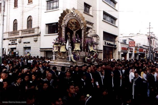 Procesin del Seor de Los Milagros, Arequipa