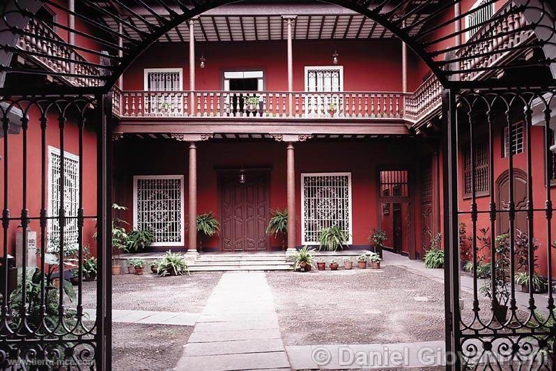 Casa Riva Agero, Lima