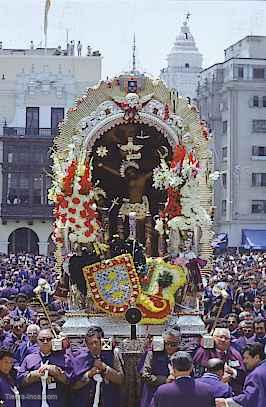 Procesión del Señor de Los Milagros, Lima