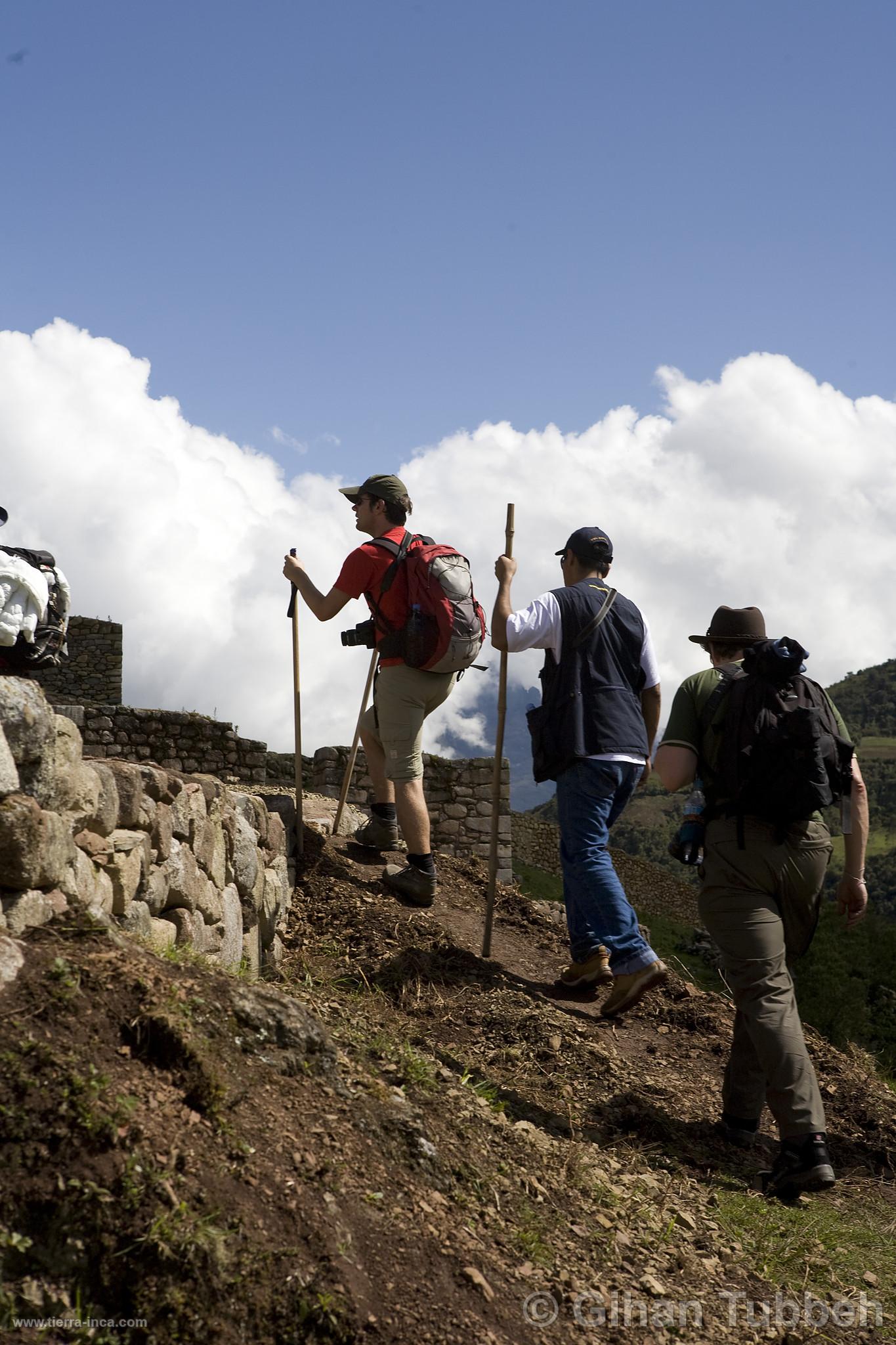 Trekking a Choquequirao