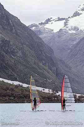 Windsurf en la Laguna de Llanganuco