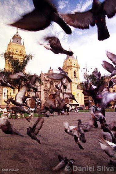 Plaza Mayor, Lima