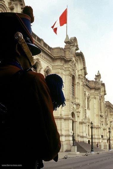 Palacio del Gobierno, Lima