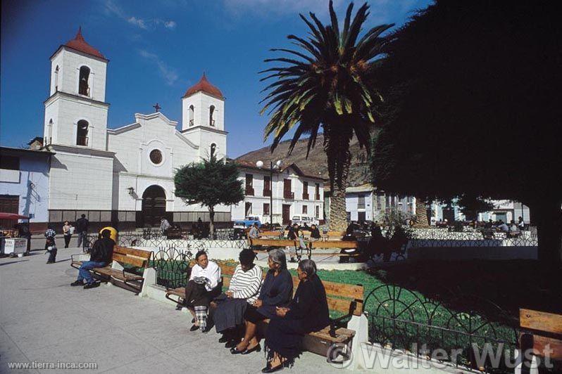 Plaza de Acobamba