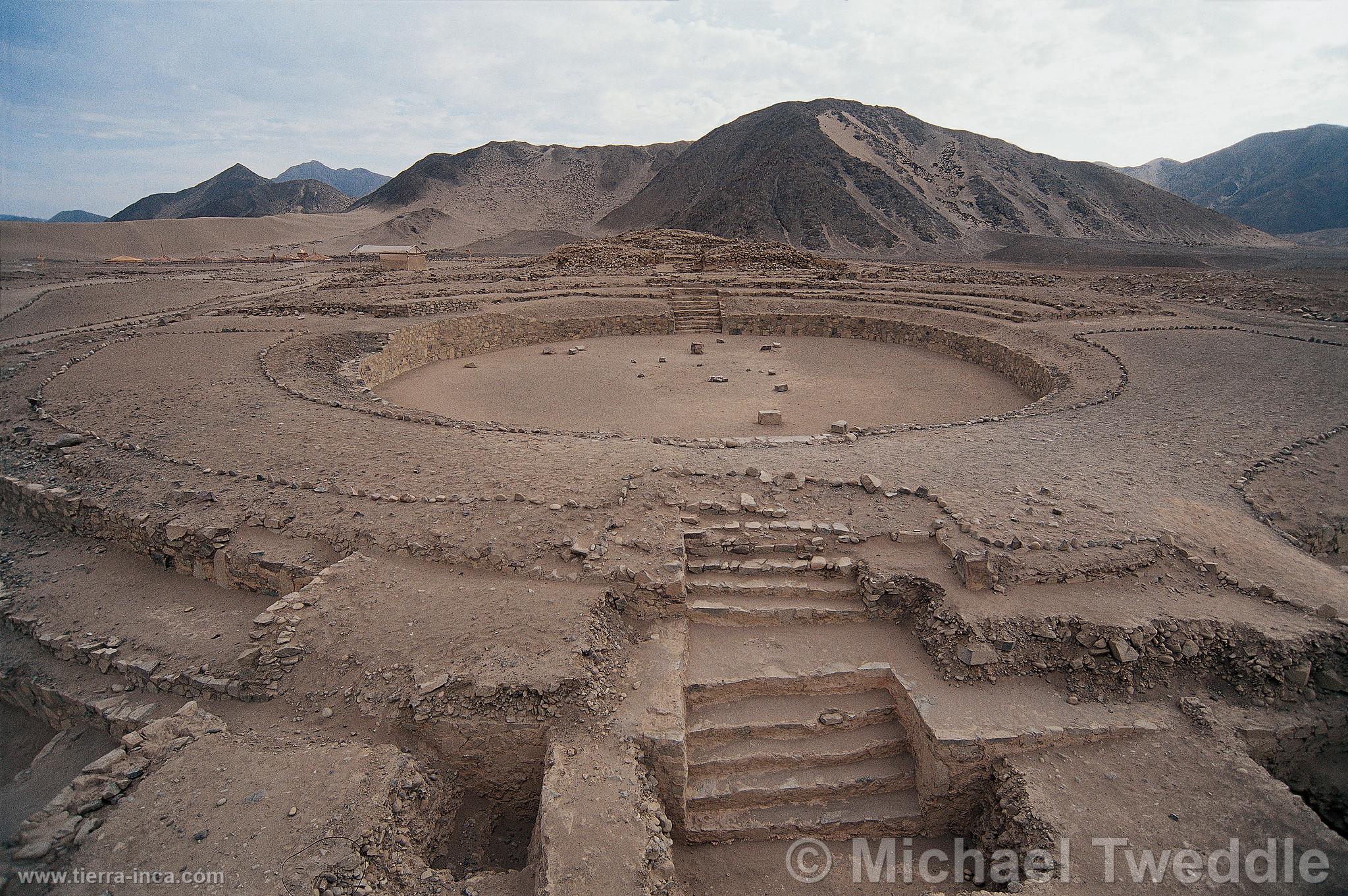 Complejo arqueologico de Caral