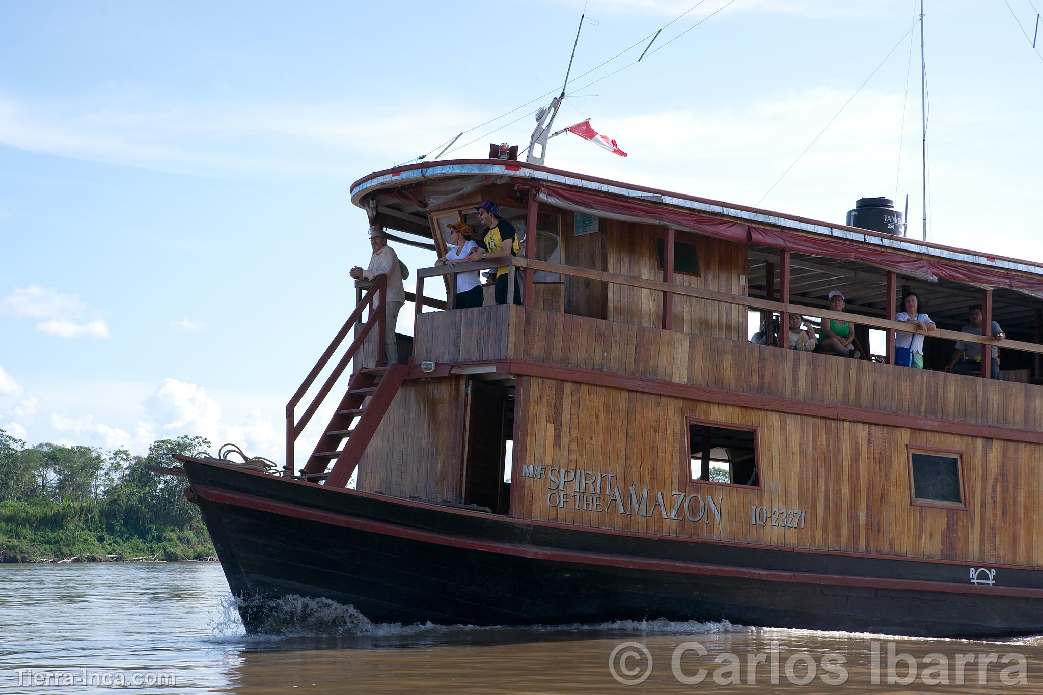 Crucero en el ro Amazonas