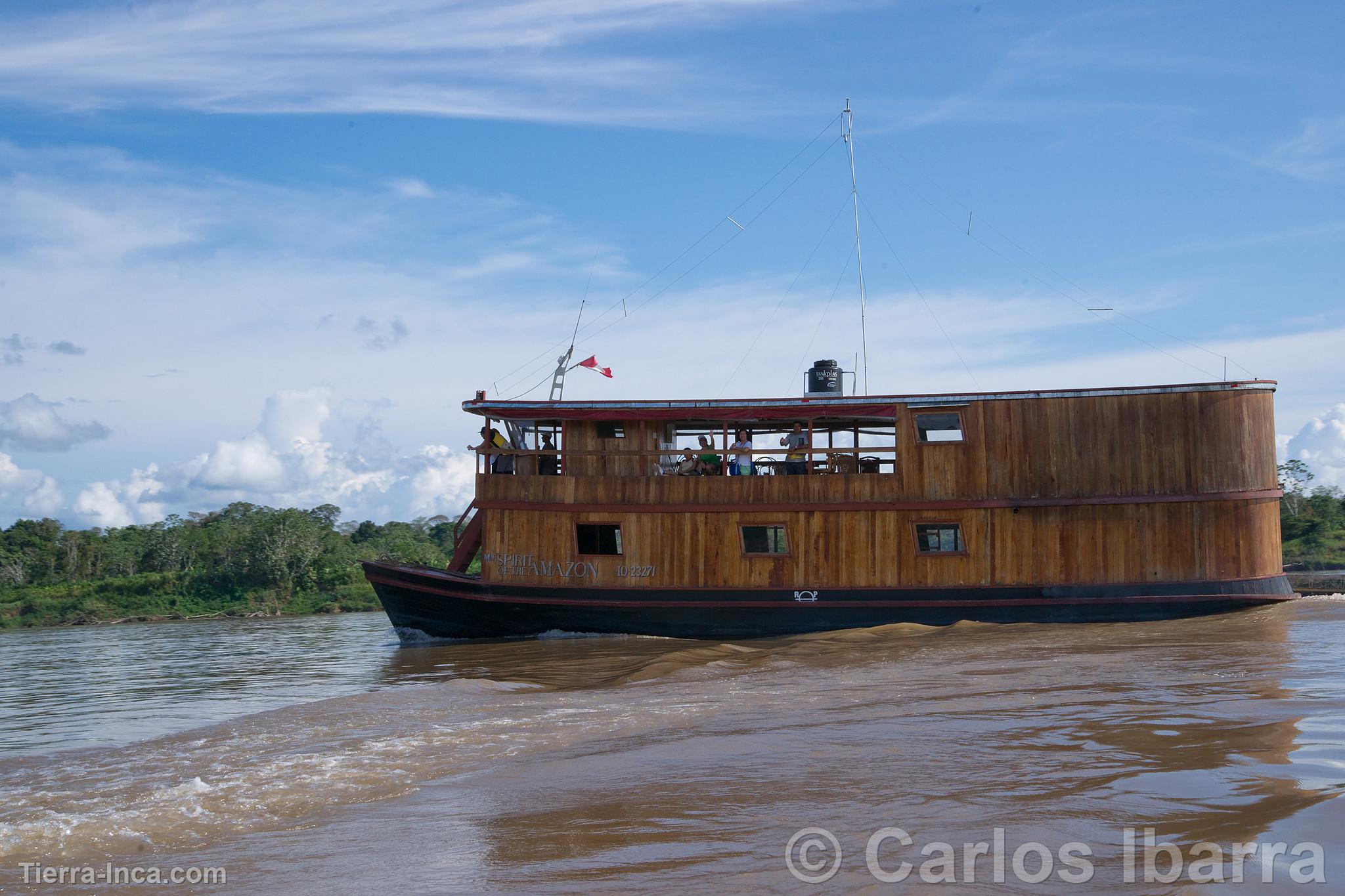 Crucero en el ro Amazonas