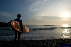 Surf en playa Makaha