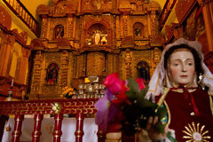 Interior de la iglesia de Maca