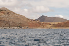 Isla Tikonata en el Lago Titicaca