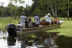 Turistas en Pacaya Samiria