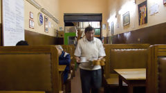 Restaurante en el Jirn de de la Unin